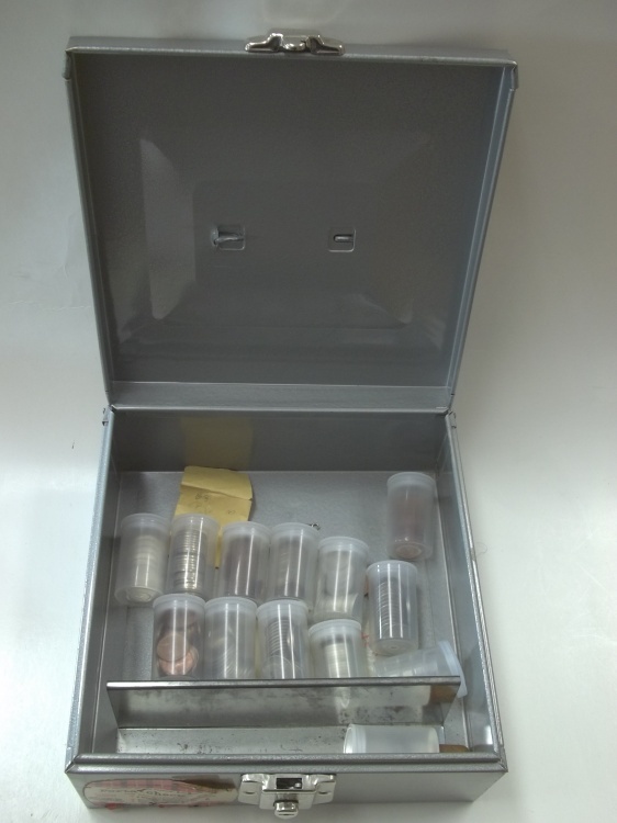 Cash box with Assorted nickels and pennies