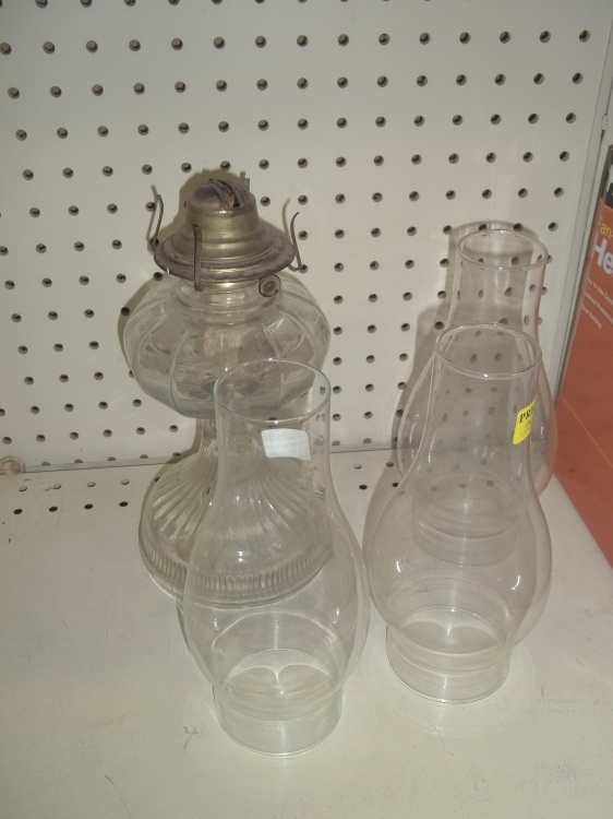 Oil Lamp and 3 Globes