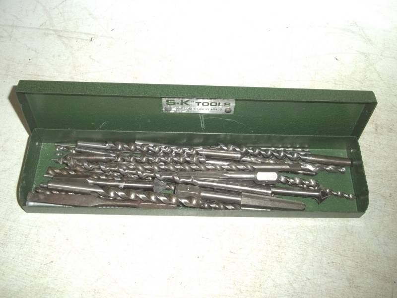 Assorted drill bits