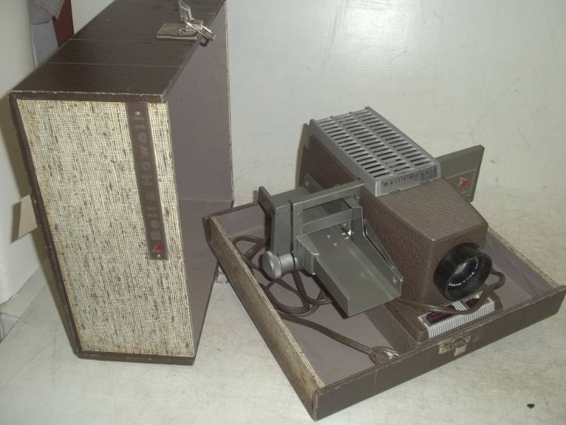 Bell and Howell Slide projector