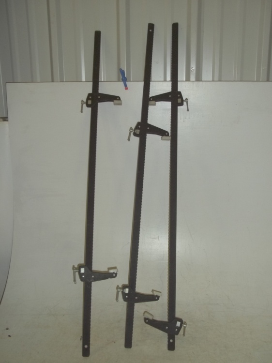 3 Bar clamps 36