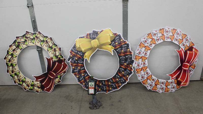 Liquor Wreath Signs & Jagermeister in Hand