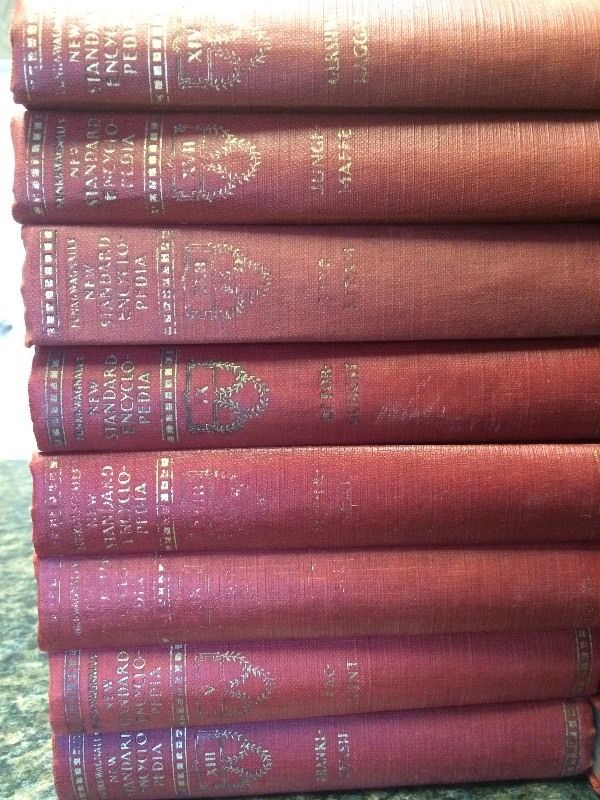 25 Volumes Funk & Wagnells New Standard Encyclopedia