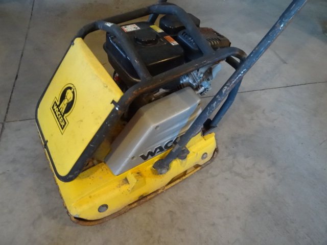 Wacker WP1550 plate compactor. 6 HP motor. Bought in 2013.Runs great. Just used last summer.