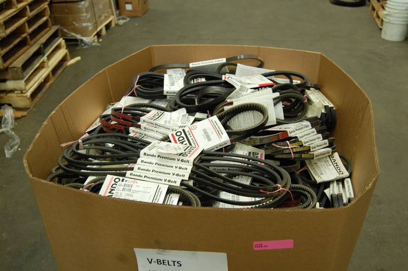 RESELLERS-Full Pallet of V-Belts-Mixed Sizes