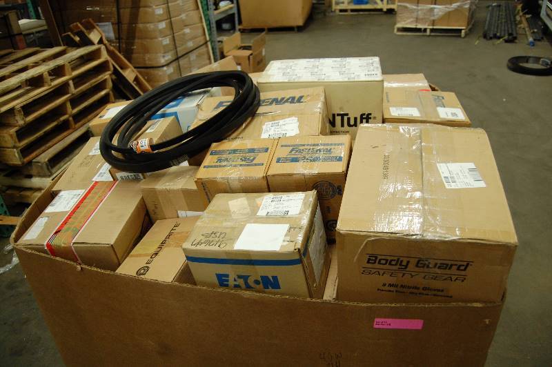 RESELLERS-Full Pallet of V-Belts-Mixed Sizes