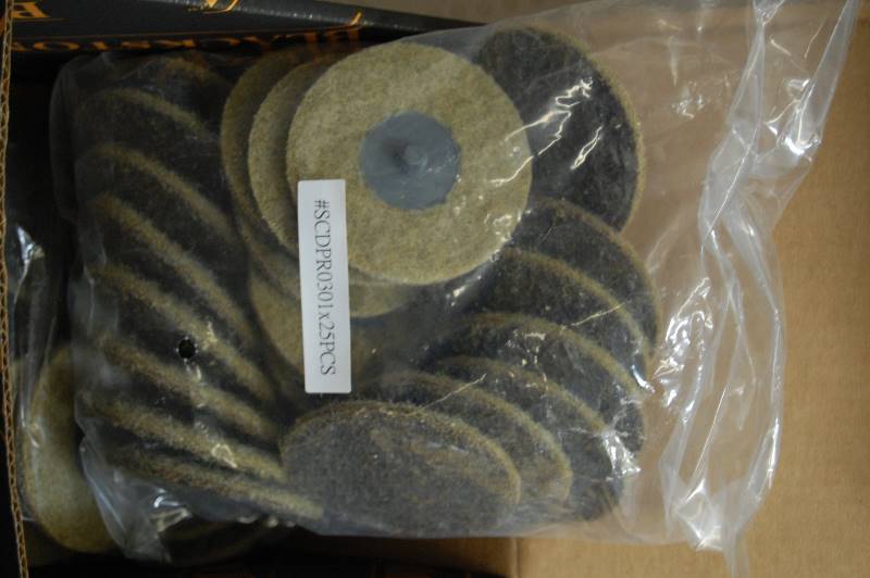 3 Brown Coarse Non-Woven Type 3 Quick Change Surface Conditioning Disc