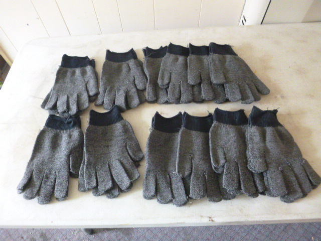 12 Pair of Gloves