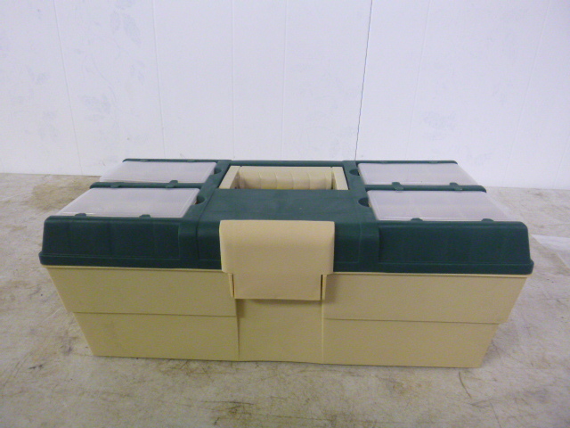 Explorer Series Tackle Box