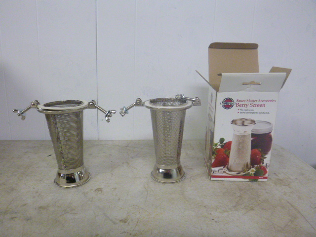 2 Norpro Berry Screens