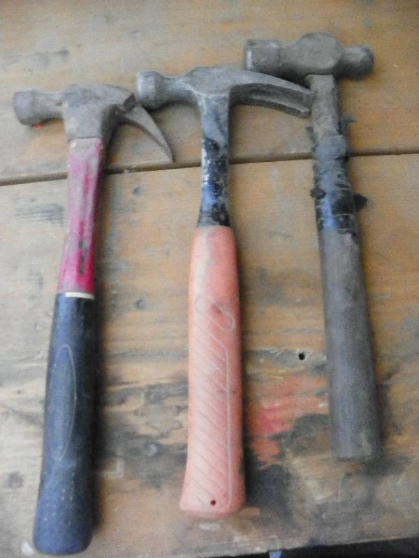 lot 73 image: 3 hammers