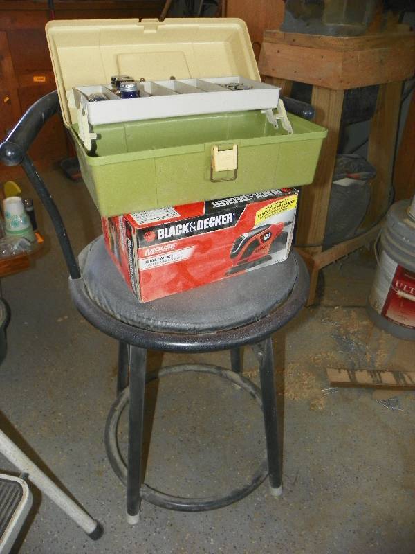 lot 99 image: stool, Black & Decker detail sander and tackle box with paints