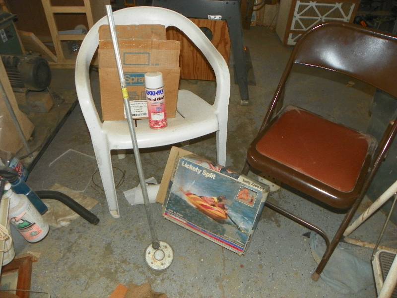 lot 104 image: Two chairs, spray paint, magnet on a pole