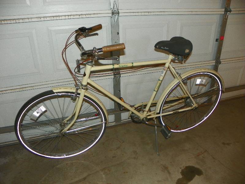lot 110 image: Regatta 3 speed boys bike