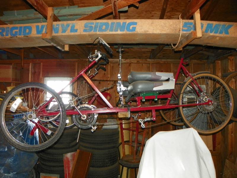 lot 122 image: Recumbent 2 -Person Bicycle