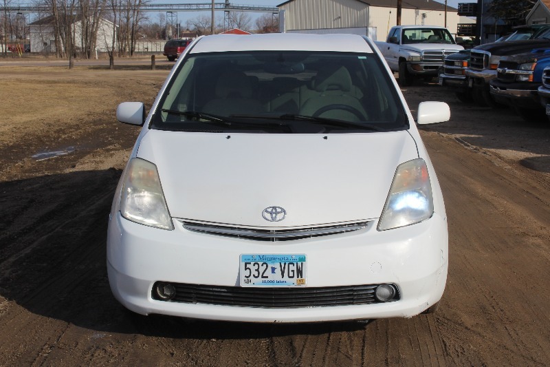 lot 1372 image: 2005 Toyota Prius