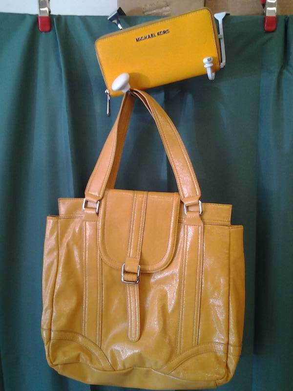Michael Kors Wallet & Nine West Handbag
