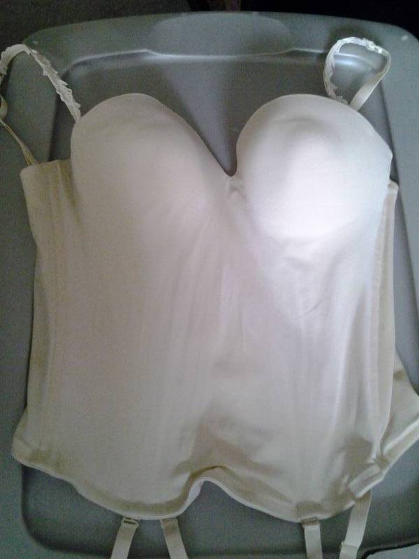 New With Tags Shape Wear By Le Mystere Size 32DD