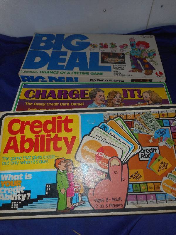 3 COLLECTIBLE BOARDS GAMES