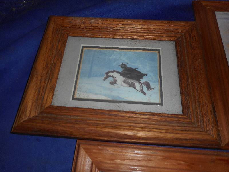3 HORSE PICTURES