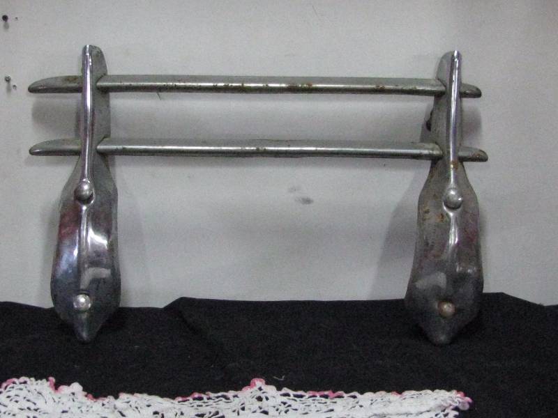lot 31 image: Automobile Bumper Guard