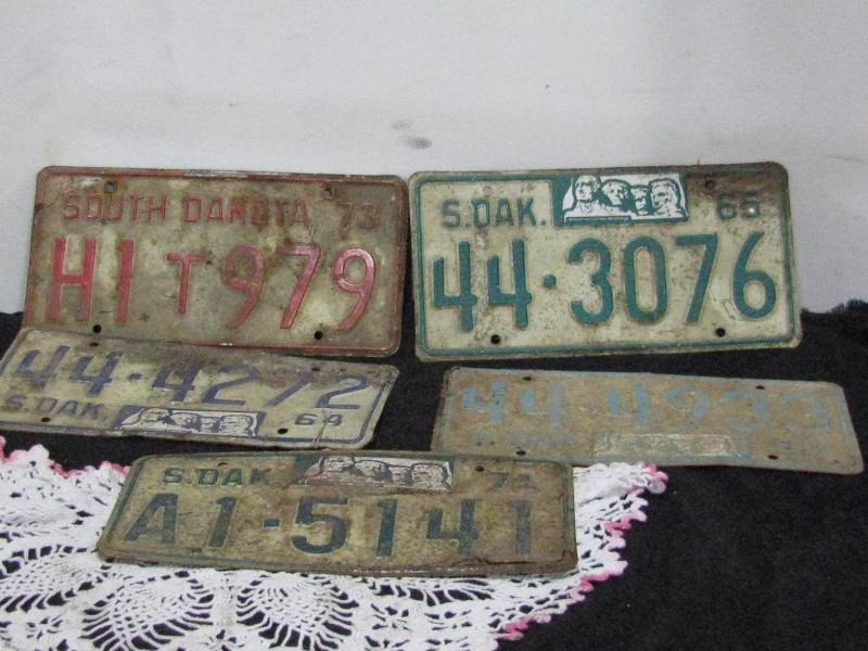 lot 34 image: South Dakota License Plates