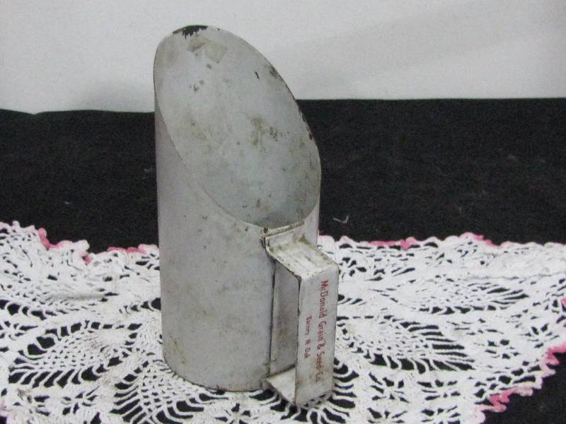 lot 48 image: Advertising Grain Scoop