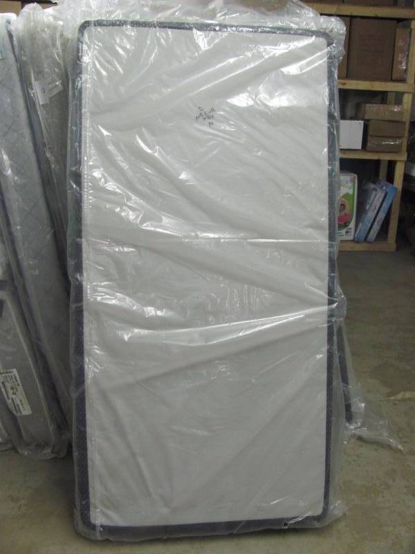 lot 25 image: Brand New Serta Perfect Sleeper Twin Box Spring
