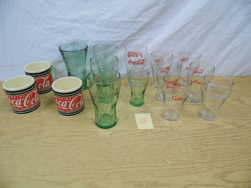 lot 28 image: Coke Glasses