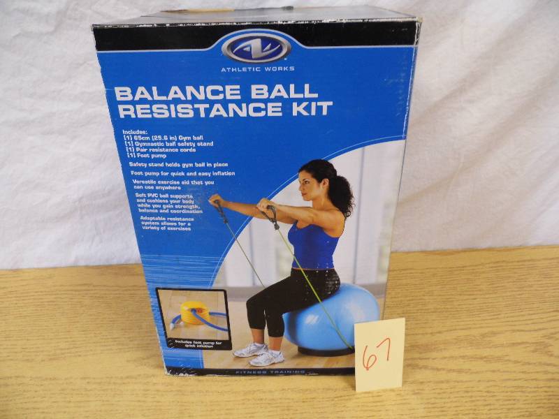 lot 67 image: New Balance Ball Kit