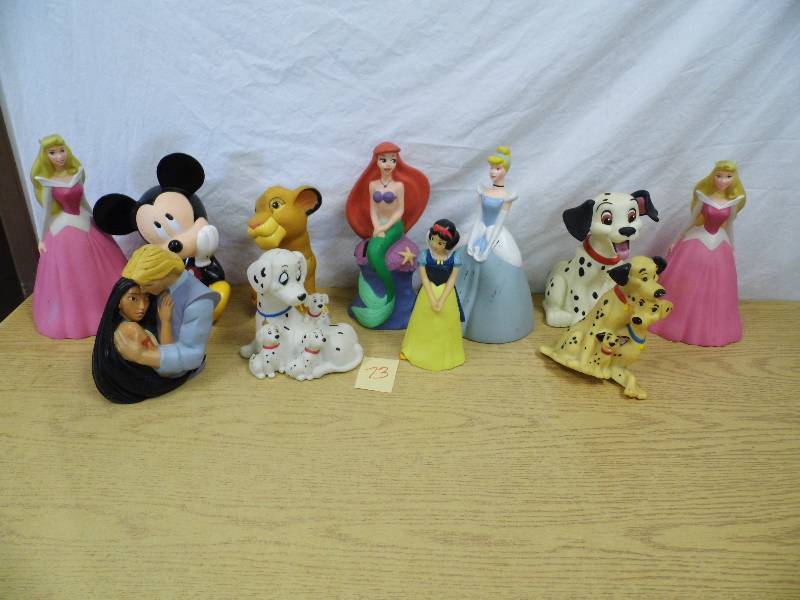 lot 73 image: Disney Banks