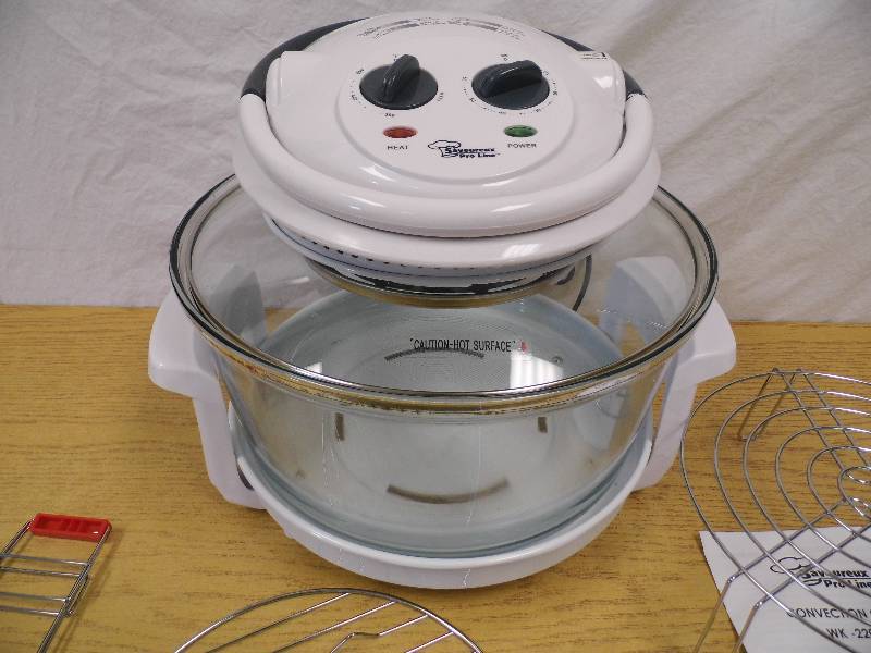 lot 11 image: Store Return Savoureuz Pro Line Convection Oven
