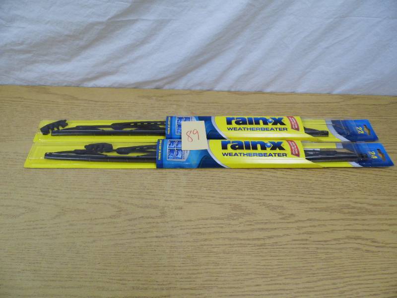 lot 89 image: 2 New RainX Wiper Blades