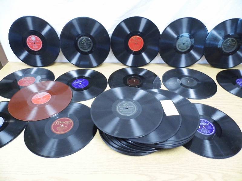 lot 94 image: Old Records