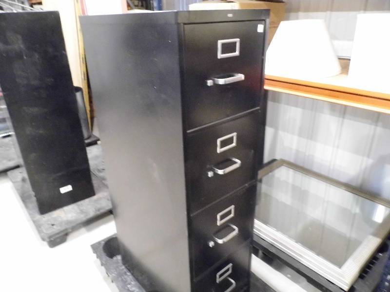 lot 120 image: Hon File Cabinet