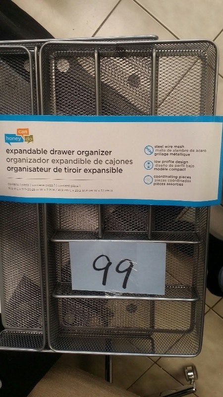 lot 99 image: Expandable Drawer Organizer 3pc