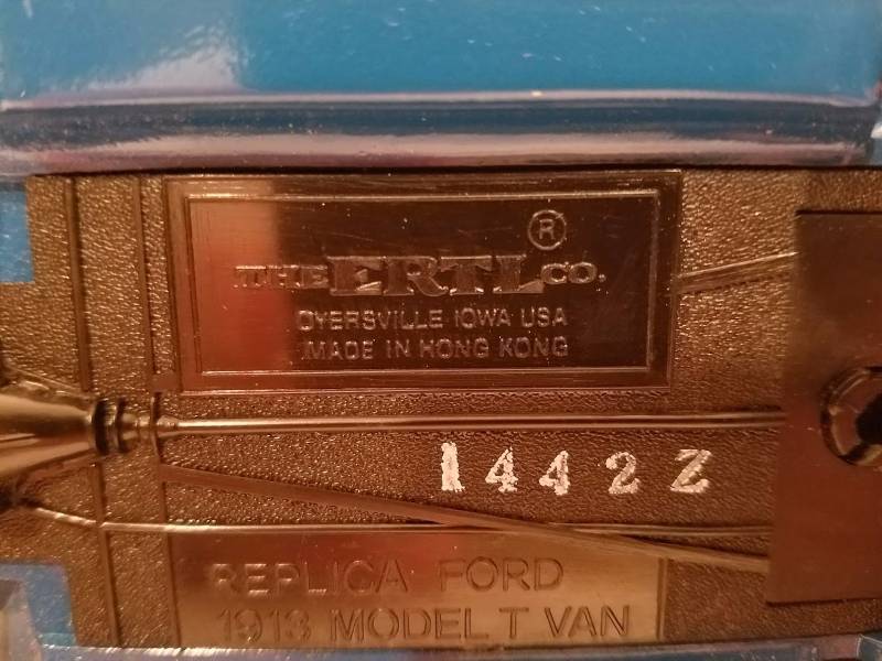 lot 66 image: Ertal,1913 Ford Metal Bank