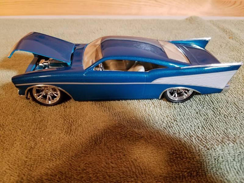 lot 84 image: Jay lloyd Die-Cast