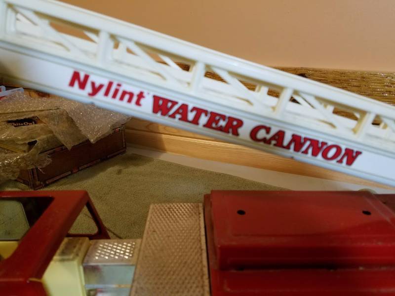 lot 113 image: Nylant Water Cannon