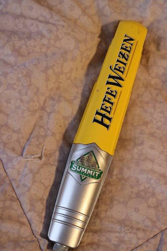 Hefe Weizen summit brewing co. beer...