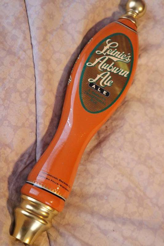 Leinies Aubin Ale a smooth tradidt...