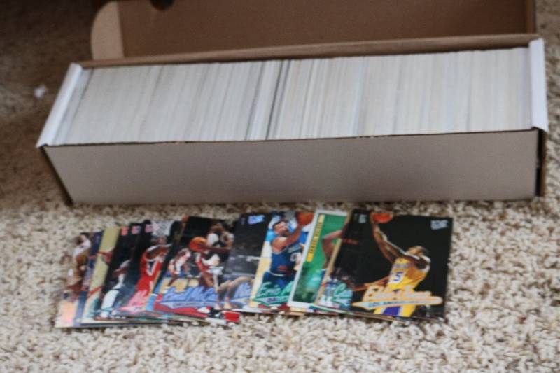 Box of fleer ultra basketball cards...
