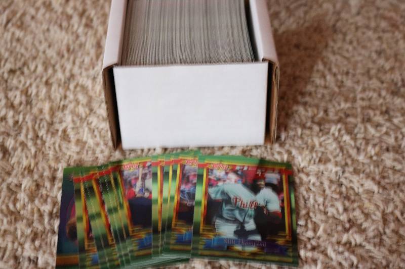 Box of 1994 Topps finest baseball c...