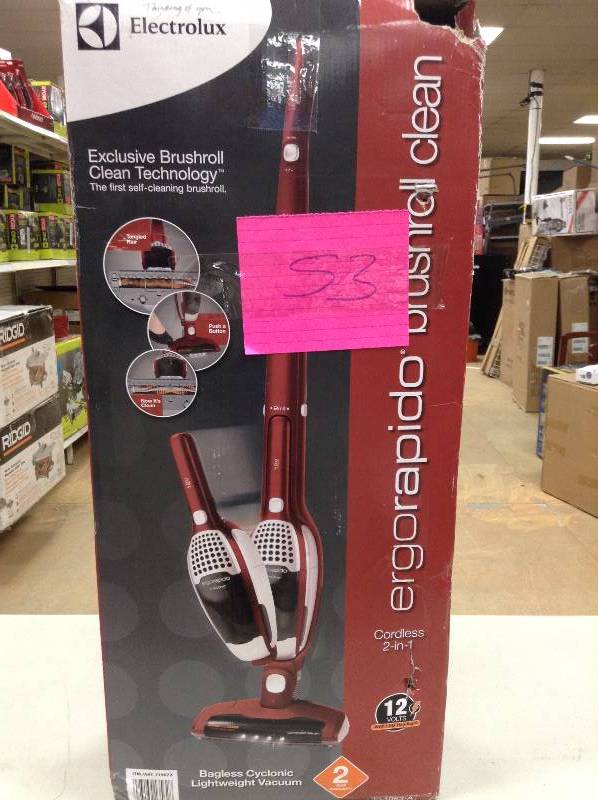 lot 53 image: Electrolux Ergorapido Bagless LED Cordless Stick Vacuum Cleaner EL1063A