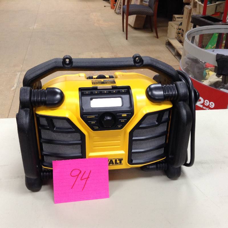 lot 94 image: Dewalt 12-Volt20-Volt Max Charger and Radio