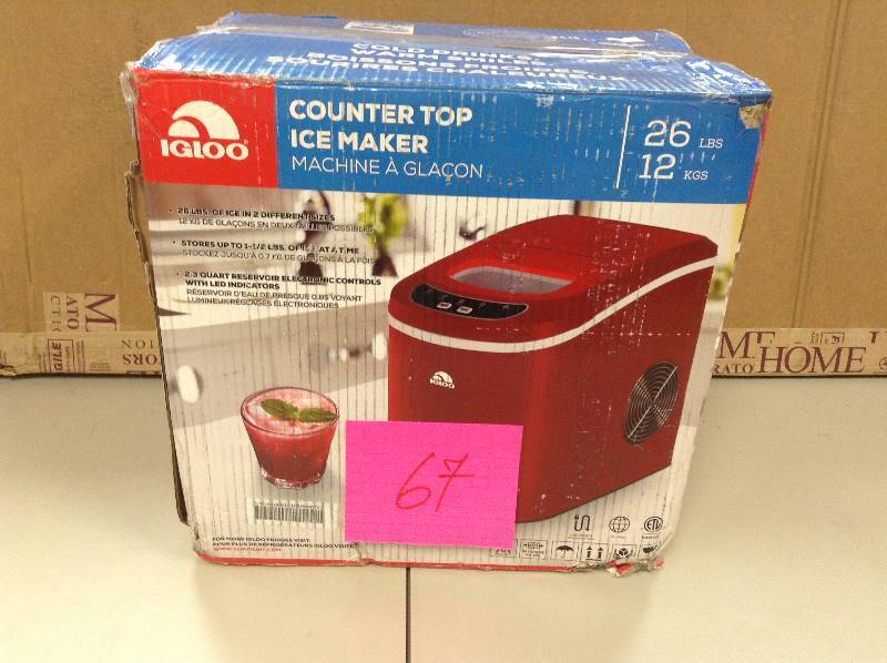 lot 67 image: Igloo Counter Top Ice Maker 26Lbs