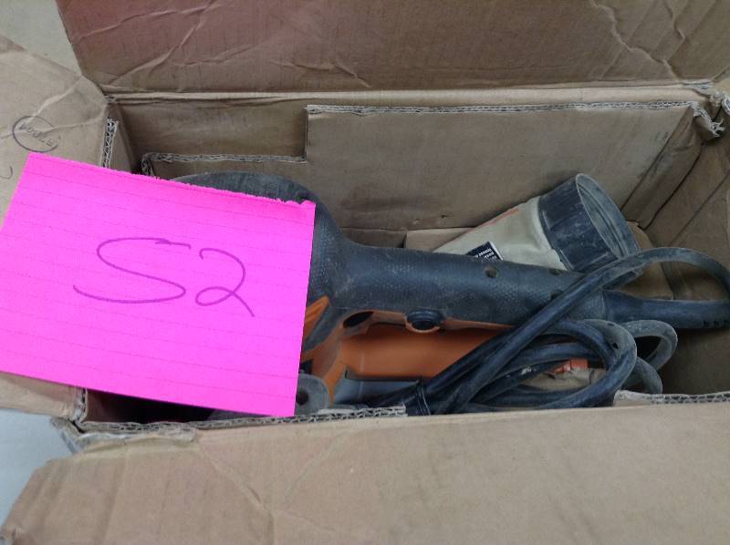 lot 52 image: Ridgid 6 in Random Orbit Sander used in working condition