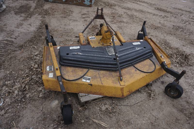 lot 7 image: Woods 6 - 3 Point Mount Finish Mower