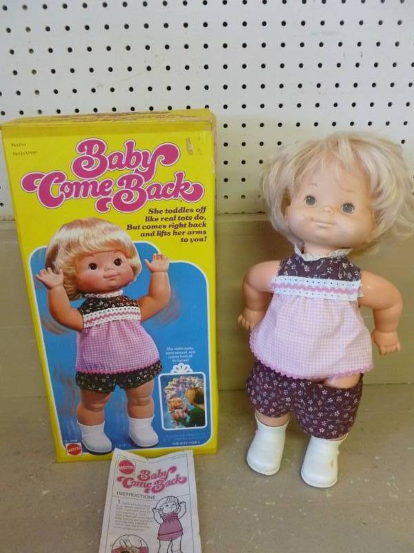 lot 42 image: Vintage Doll