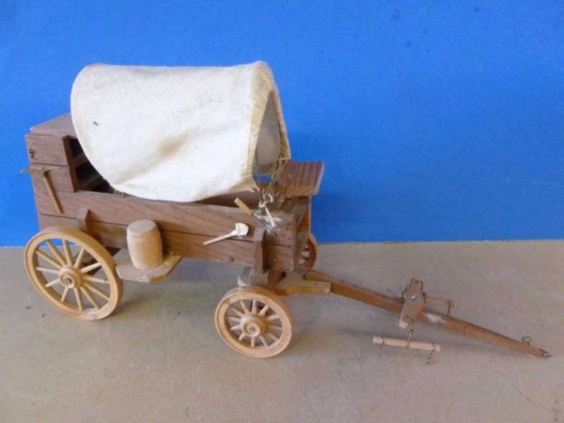 lot 79 image: Covered Wagon Decoration